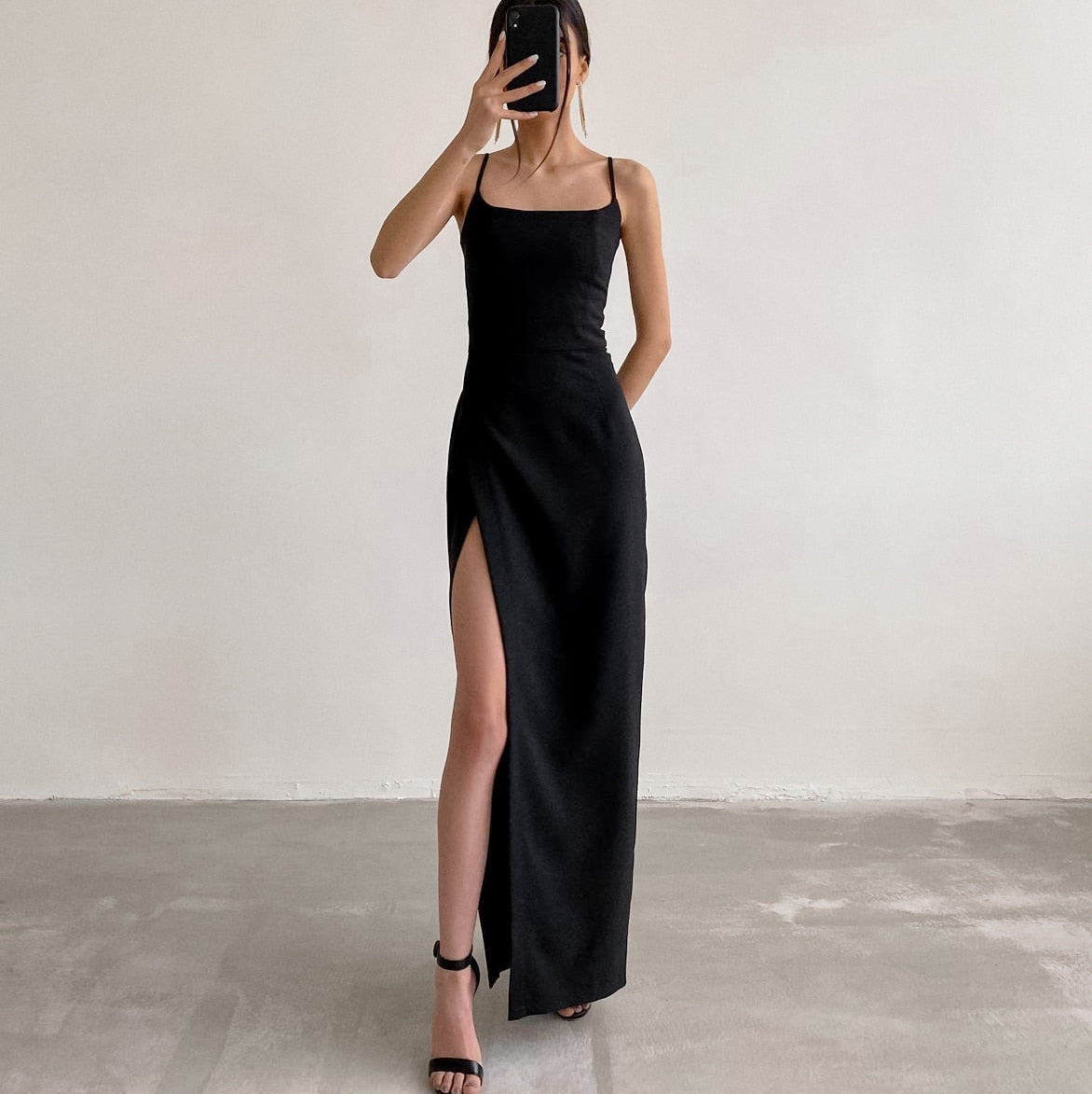 Long Slip Black Spaghetti Strap Dresses – Mokoler